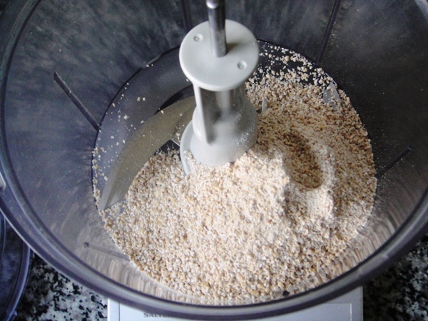 Blending the oatmeal and other ingredients