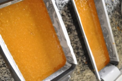 Cake mixture in tins