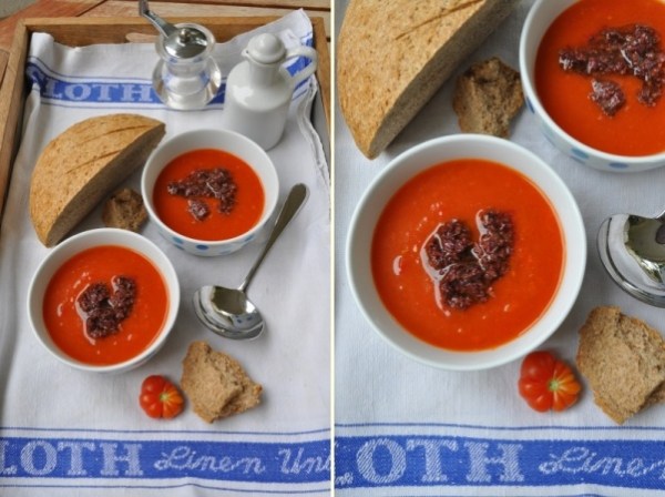 Fresh tomato and pepper soup