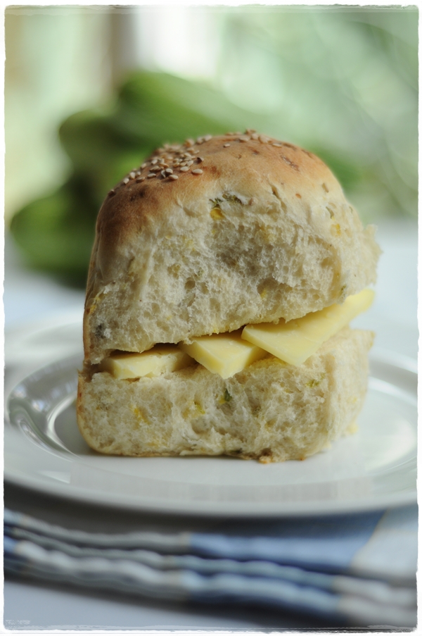 Courgette cluster bread (4) Courgetter cluster roll