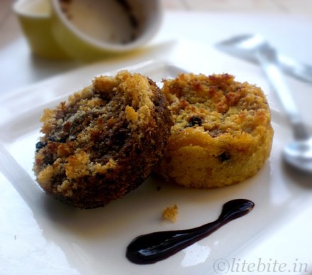 Chocolate and vanilla bread pudding - Litebite