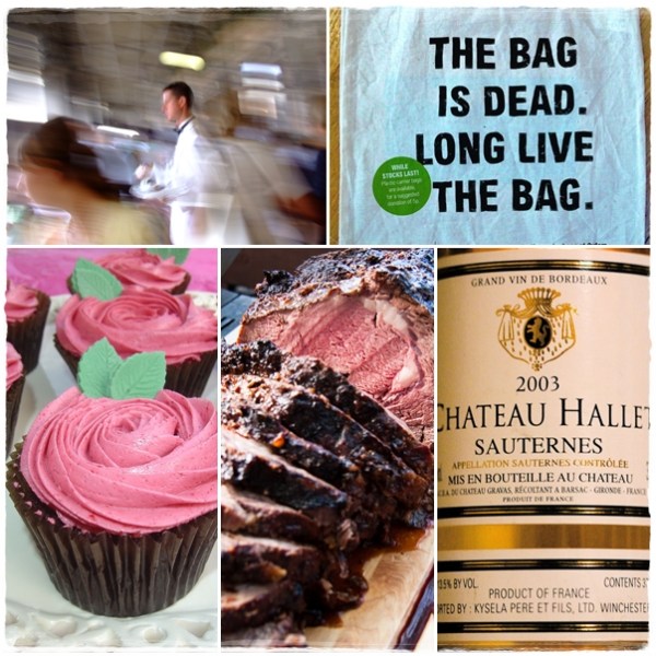 Standard service by waiters, plastic bags, cupcakes, carveries and heavy food, sweet wine