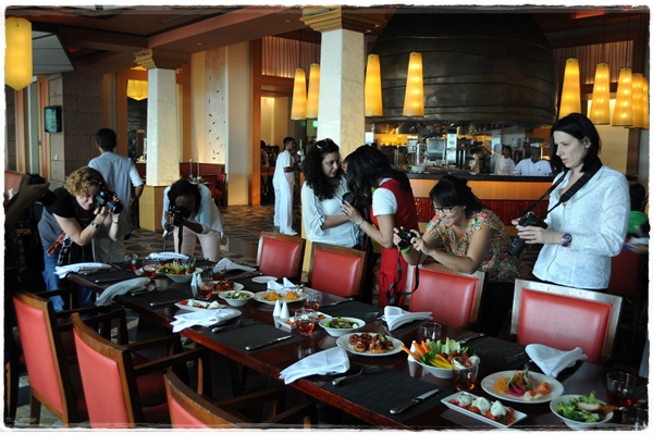 FoodPhotoAtlantis2012_MyCustardPie004 Photographing lunch