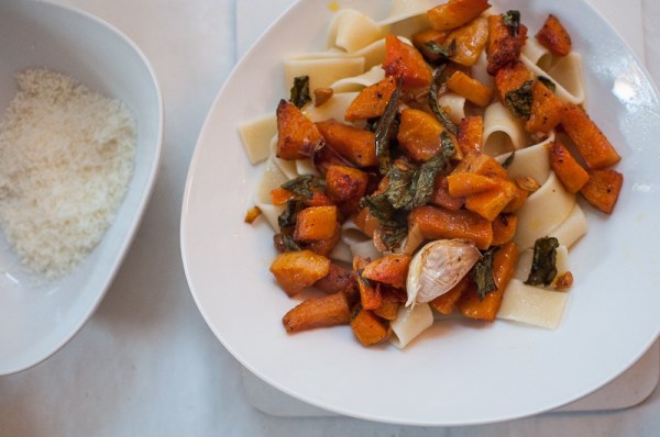 Butternut squash smoked garlic pasta - mycustardpie.com