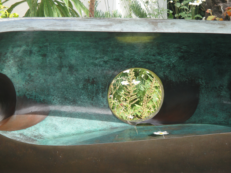 Barbara Hepworth sculpture garden - mycustardpie.com