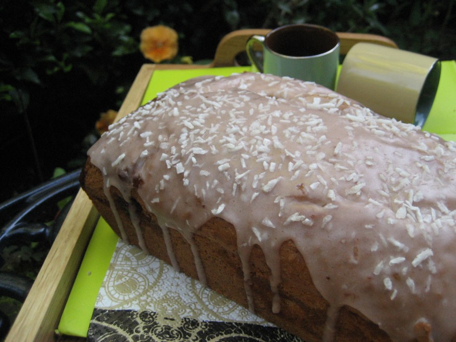 coconutandstrawberryloafcake