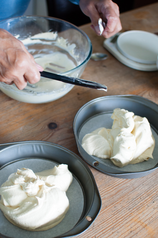 Classic Victoria sandwich cake on www.mycustardpie.com