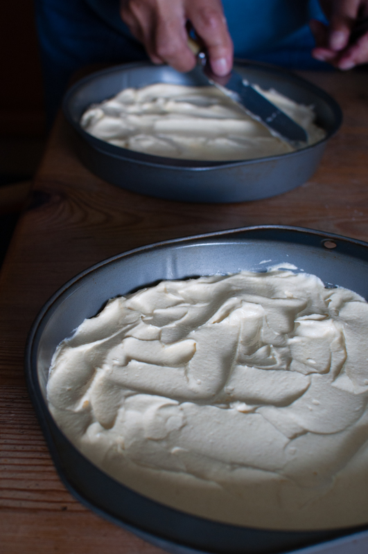 Classic Victoria sandwich cake on www.mycustardpie.com