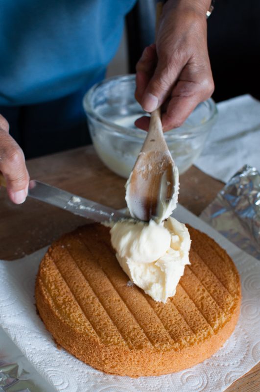 Classic Victoria sandwich cake on www.mycustardpie.com