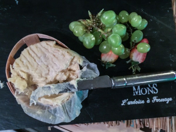 Cheeeeese - Australia Day fine wine tasting - read more on My Custard Pie