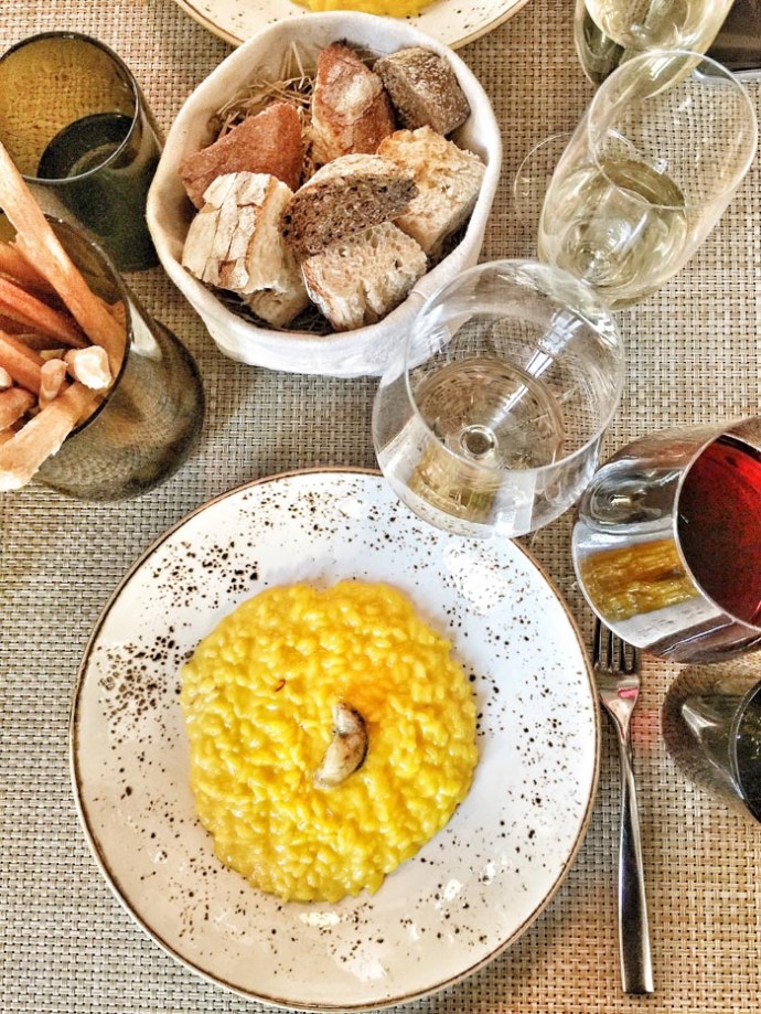 Ratana - Eating out in Milan Italy by mycustardpie.com