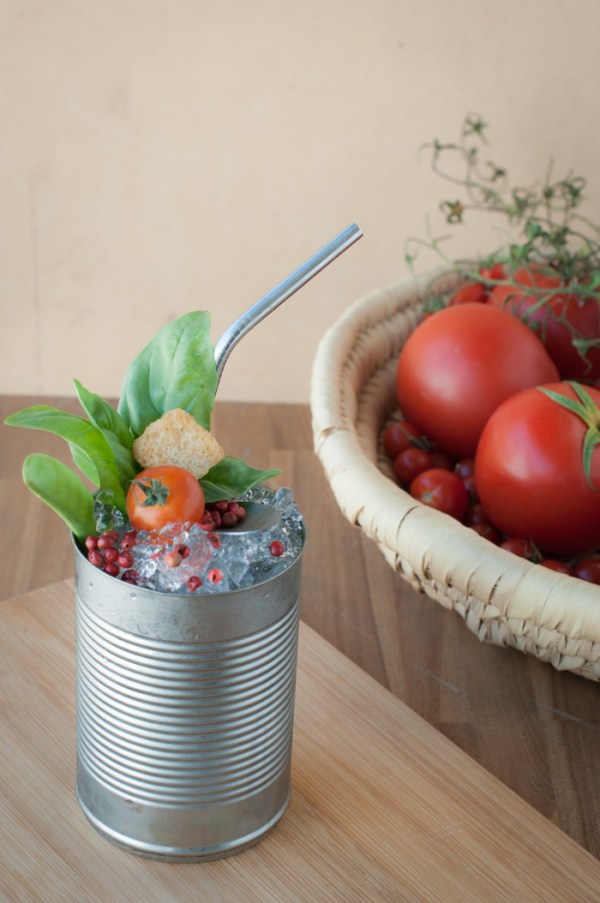 A Mediterranean inspired cocktail for salad days - on mycustardpie.com