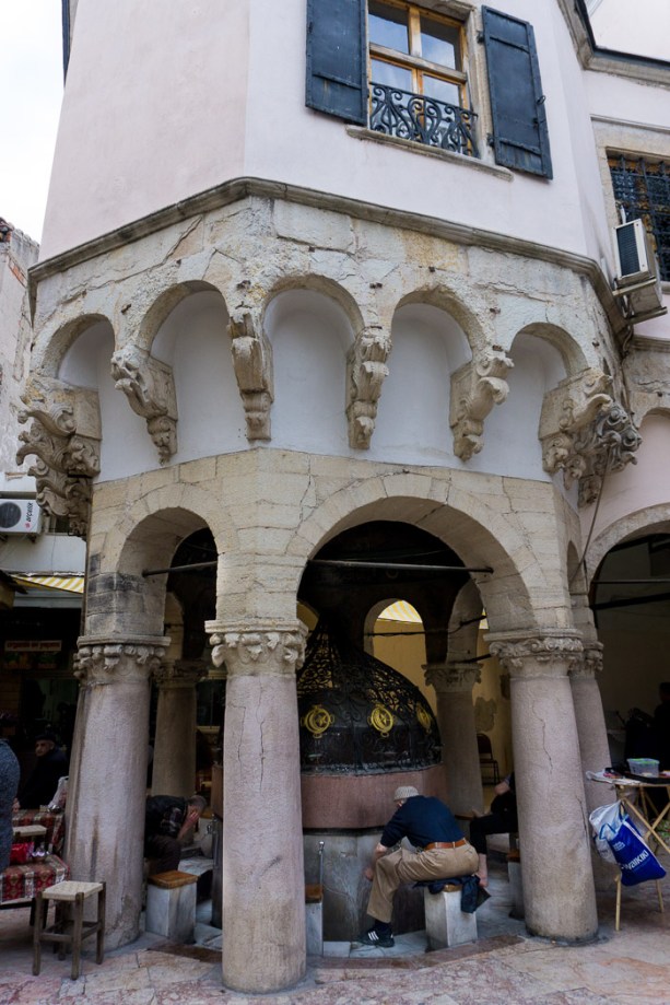 A visit to the Kemeralti Bazaar in Izmir - more info on mycustardpie.com