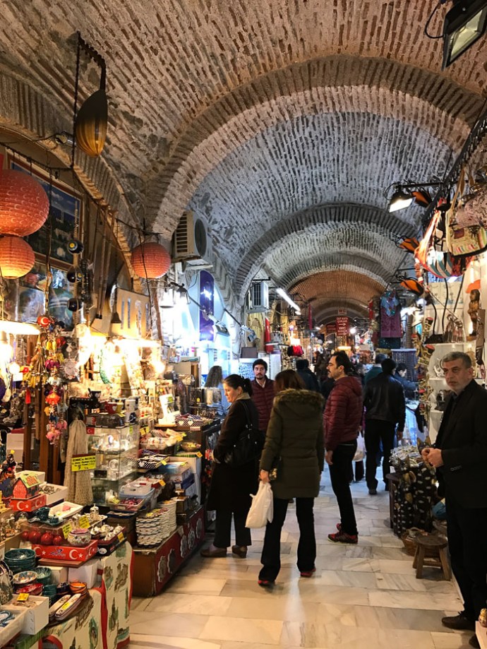 A visit to the Kemeralti Bazaar in Izmir - more info on mycustardpie.com