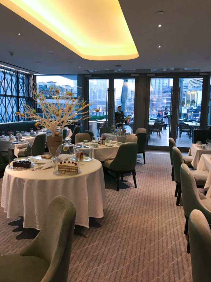 Afternoon tea Fortnum and Mason Dubai
