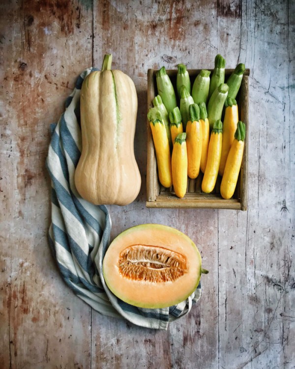 Whats in season in the UAE in October