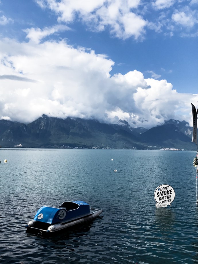 anti smoking sign in lake